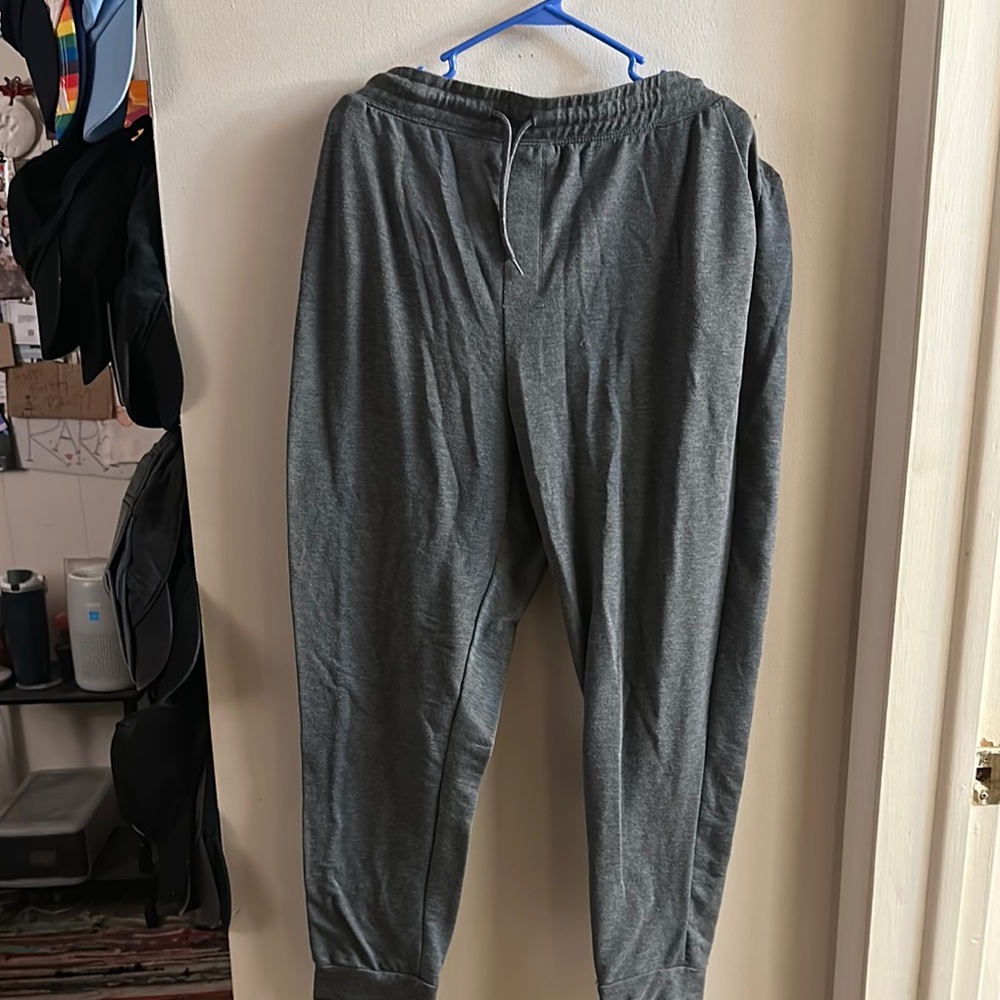 Athletic Works Gray Sweatpants Relaxed Fit Elastic Waist